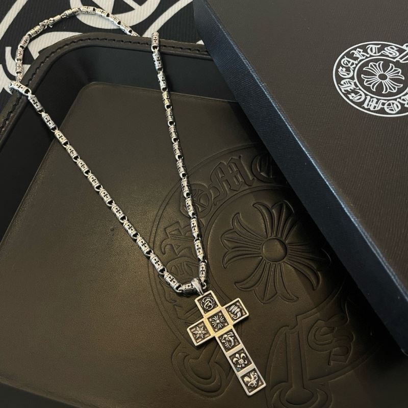 Ch*0me He**ts necklaces